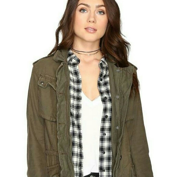 Free People Jackets & Blazers - FREE PEOPLE military style jacket